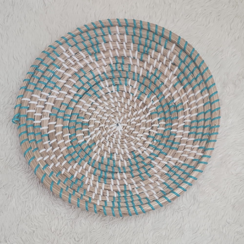 Seagrass Woven Basket , Wall Decor - Picture 2 of 7